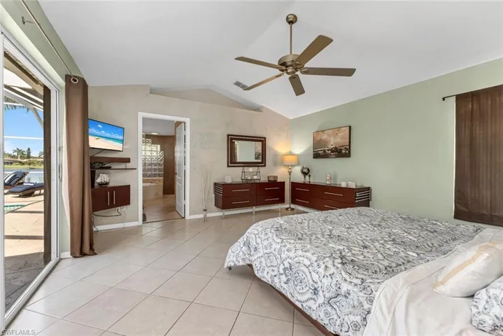 929 Marble Dr, Naples, Florida 34104