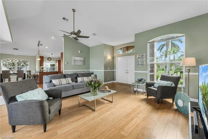 929 Marble Dr, Naples, Florida 34104