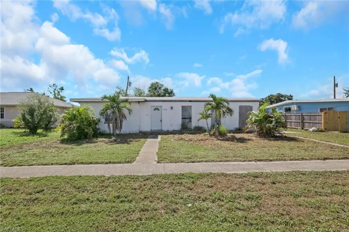 840 Conreid Dr Ne, Port Charlotte, Florida 33952