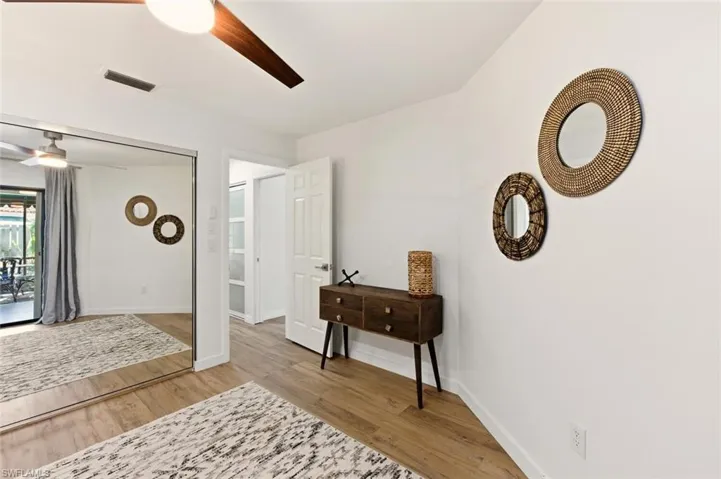 772  Reef Point  CIR, Naples, FL 34108