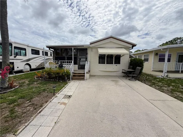 204 Sojourn Dr, North Fort Myers, Florida 33903