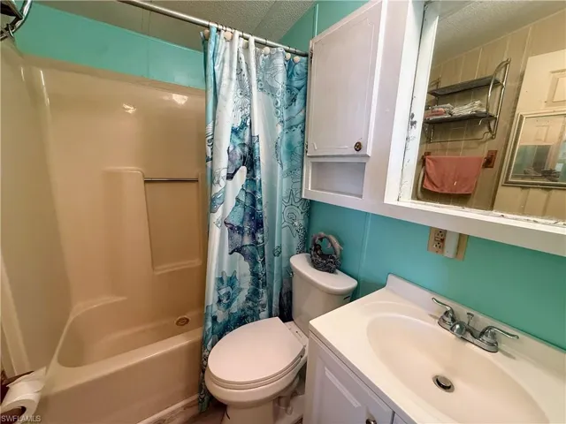 204 Sojourn Dr, North Fort Myers, Florida 33903