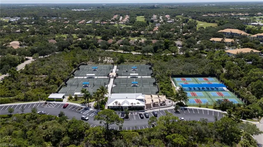 20930 Island Sound Cir 203, Estero, Florida 33928
