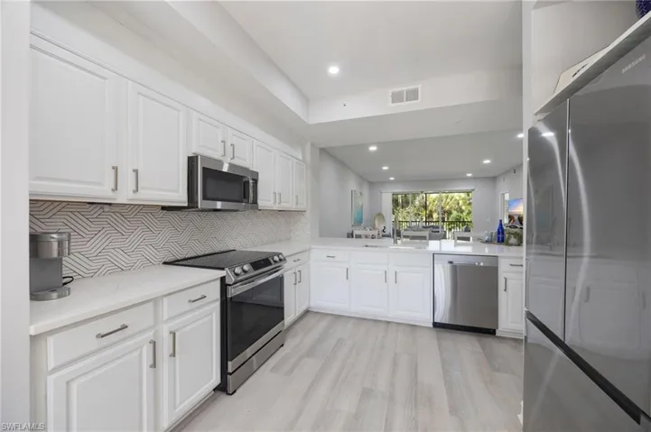 20930 Island Sound Cir 203, Estero, Florida 33928