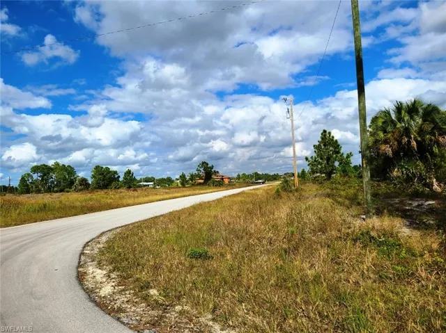 916 Ashley Oaks Dr, Lehigh Acres, Florida 33974