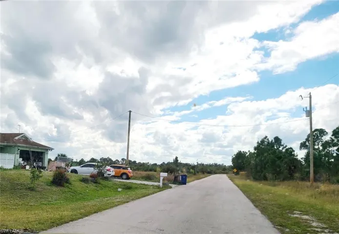 916 Ashley Oaks Dr, Lehigh Acres, Florida 33974