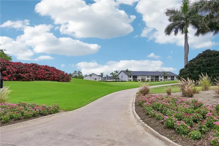 470 Country Hollow Ct I201, Naples, Florida 34104