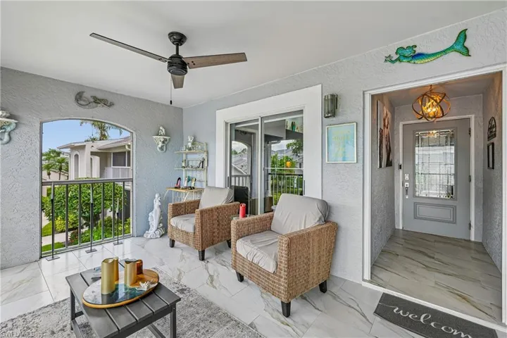 470 Country Hollow Ct I201, Naples, Florida 34104