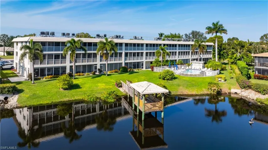 3150  Binnacle  DR, Naples, FL 34103