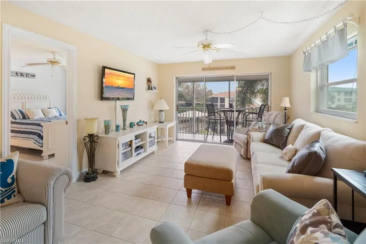 3150  Binnacle  DR, Naples, FL 34103
