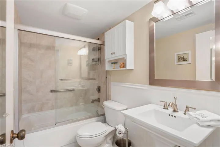 3150  Binnacle  DR, Naples, FL 34103