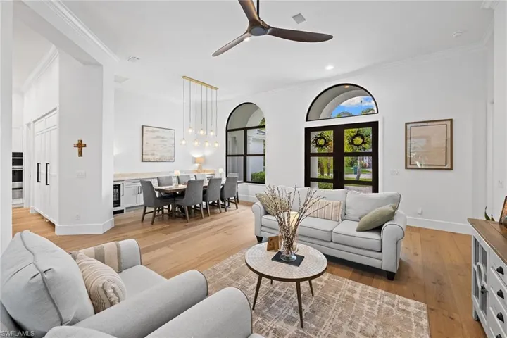7678 Santa Margherita Way, Naples, Florida 34109