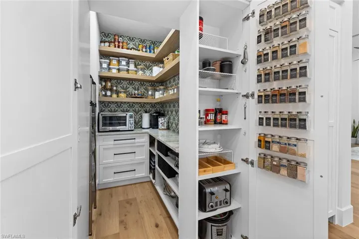 7678 Santa Margherita Way, Naples, Florida 34109