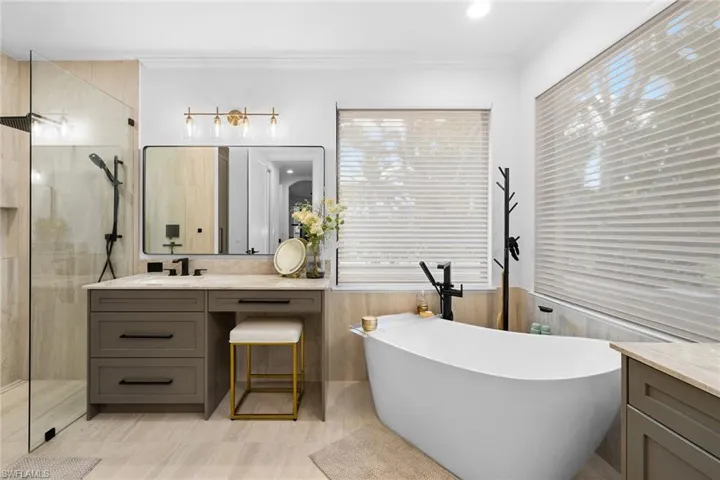 7678 Santa Margherita Way, Naples, Florida 34109