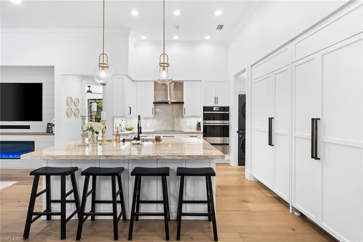 7678 Santa Margherita Way, Naples, Florida 34109