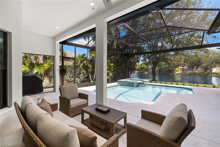 7678 Santa Margherita Way, Naples, Florida 34109