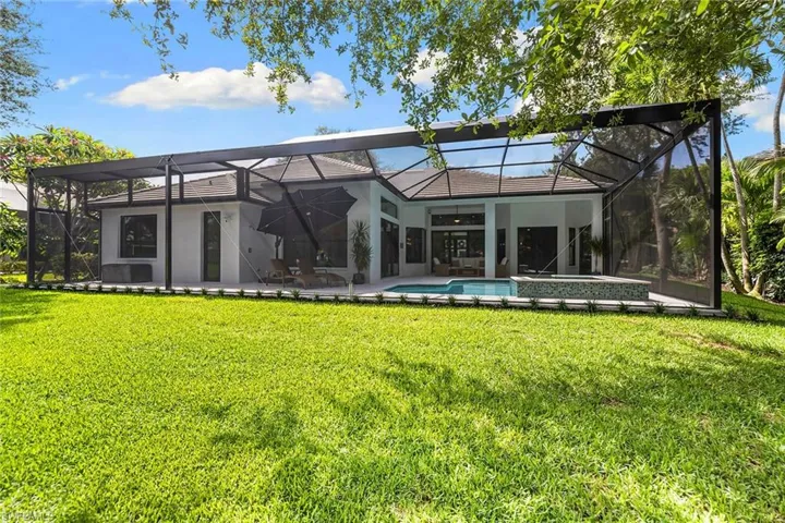 7678 Santa Margherita Way, Naples, Florida 34109