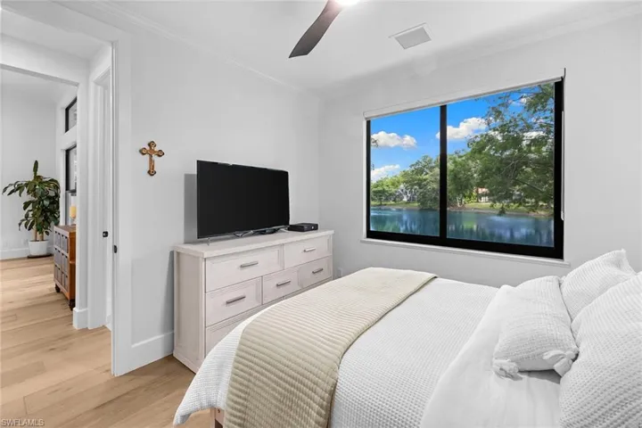 7678 Santa Margherita Way, Naples, Florida 34109