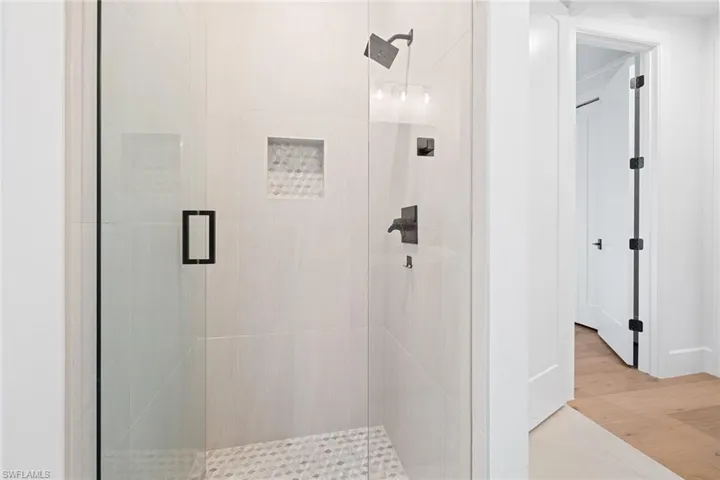 7678 Santa Margherita Way, Naples, Florida 34109