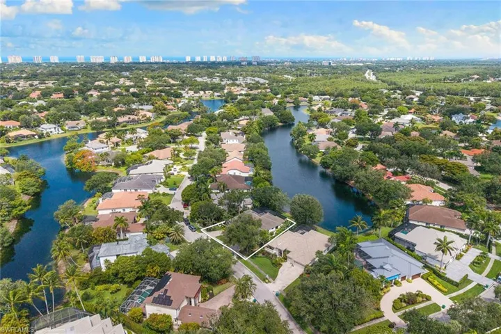 7678 Santa Margherita Way, Naples, Florida 34109