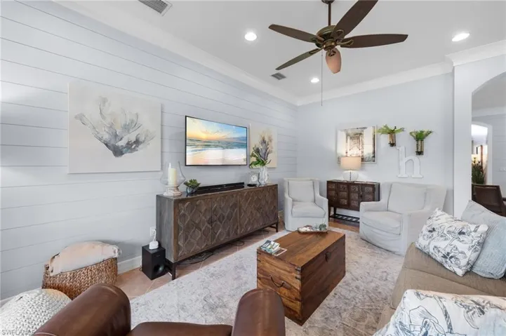 10176  Mimosa Silk  DR, Fort Myers, FL 33913