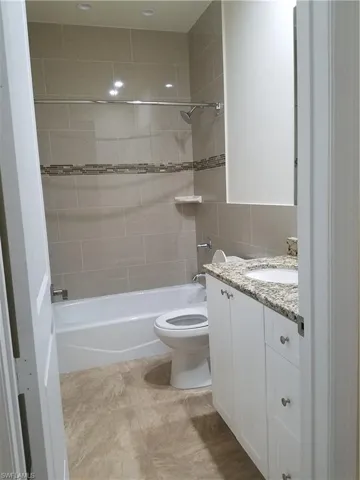 5301  Coronado  PKWY, Naples, FL 34116