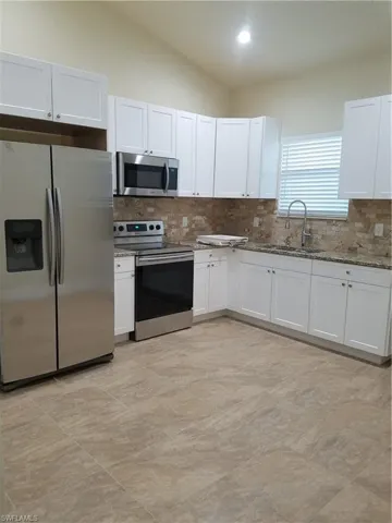 5301  Coronado  PKWY, Naples, FL 34116
