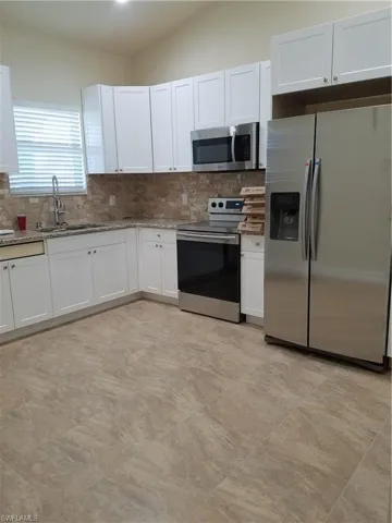 5301  Coronado  PKWY, Naples, FL 34116