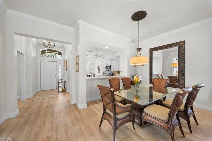 479 Preswick Ln, Naples, Florida 34120
