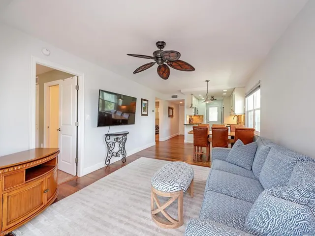 1021 3rd ST S # 304, NAPLES FL 34102