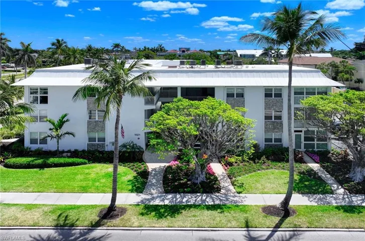 1021 3rd ST S # 304, NAPLES FL 34102