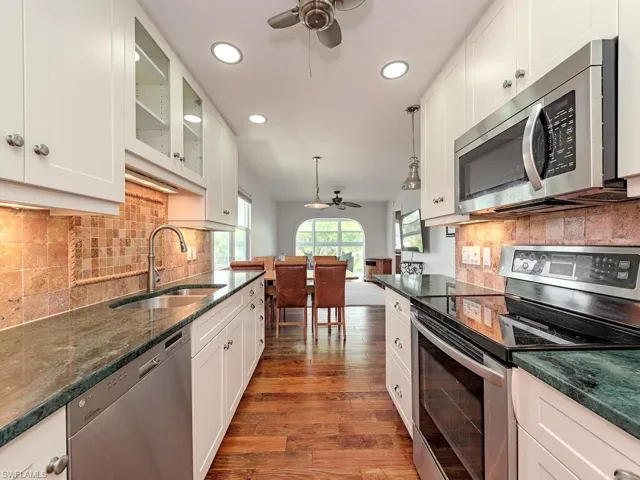 1021 3rd ST S # 304, NAPLES FL 34102