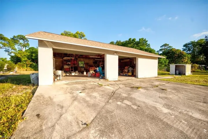 1201  Saint Clair Shores  RD, Naples, FL 34104