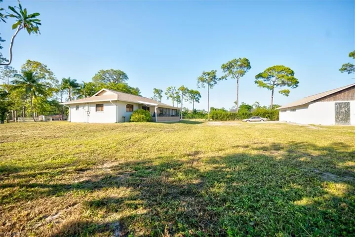 1201  Saint Clair Shores  RD, Naples, FL 34104