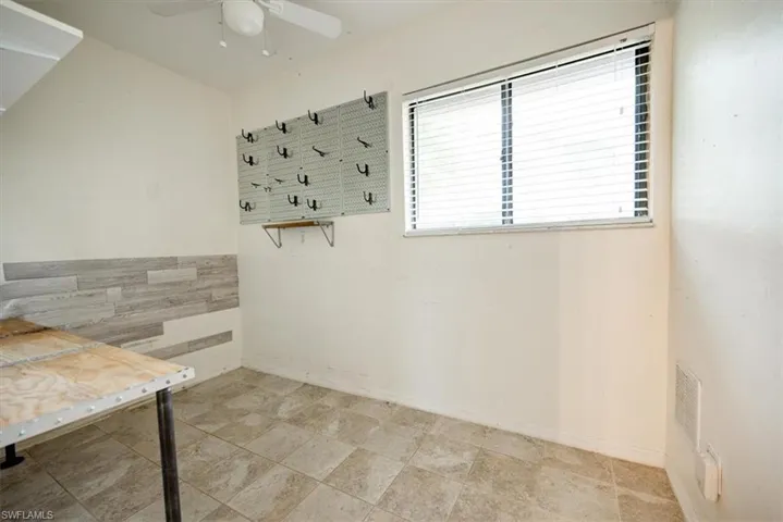 Apartment Bonus Room