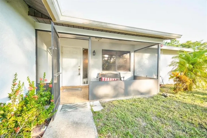 1201  Saint Clair Shores  RD, Naples, FL 34104