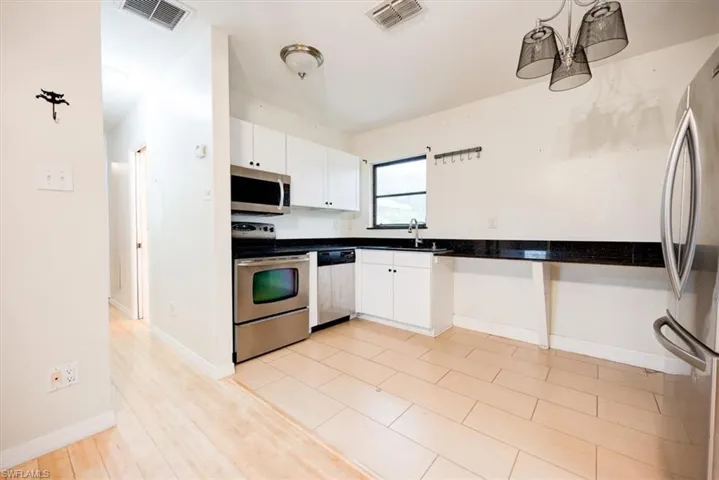 Apartment Kitchen
