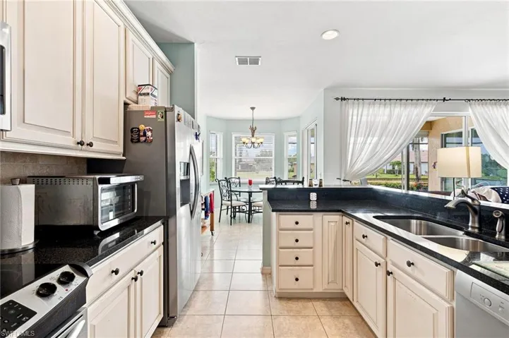 12833 Dresden Ct, Fort Myers, Florida 33912
