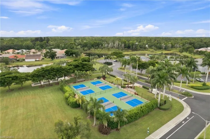 12833 Dresden Ct, Fort Myers, Florida 33912