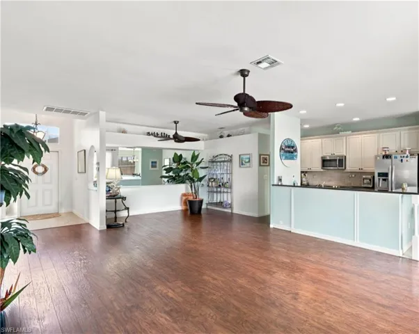 12833 Dresden Ct, Fort Myers, Florida 33912