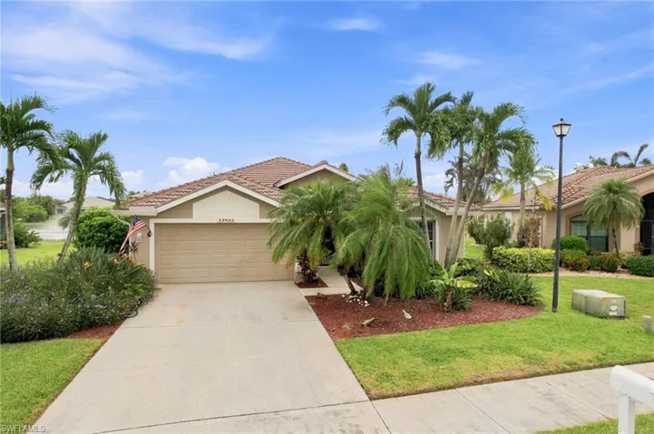 12833 Dresden Ct, Fort Myers, Florida 33912