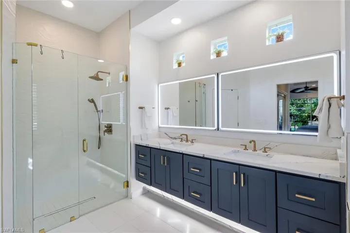 Master bath with large multi-head shower