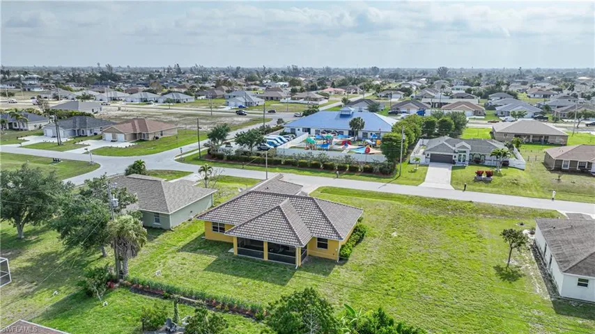 2932 Sw 8th Pl, Cape Coral Fl 33914