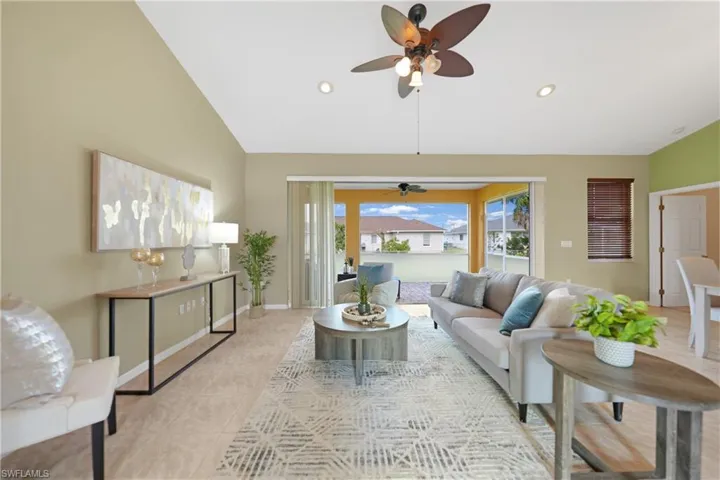 2932 Sw 8th Pl, Cape Coral Fl 33914