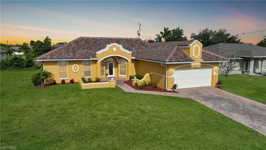 2932 Sw 8th Pl, Cape Coral Fl 33914