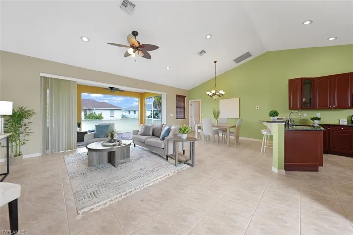 2932 Sw 8th Pl, Cape Coral Fl 33914