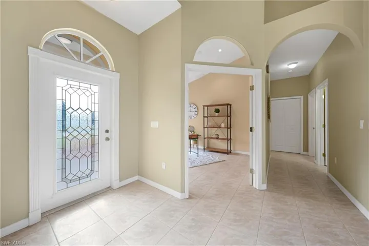 2932 Sw 8th Pl, Cape Coral Fl 33914