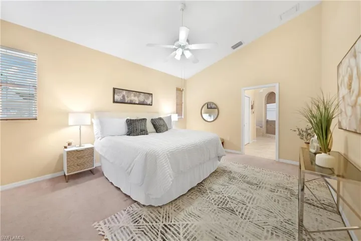 2932 Sw 8th Pl, Cape Coral Fl 33914