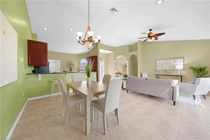 2932 Sw 8th Pl, Cape Coral Fl 33914