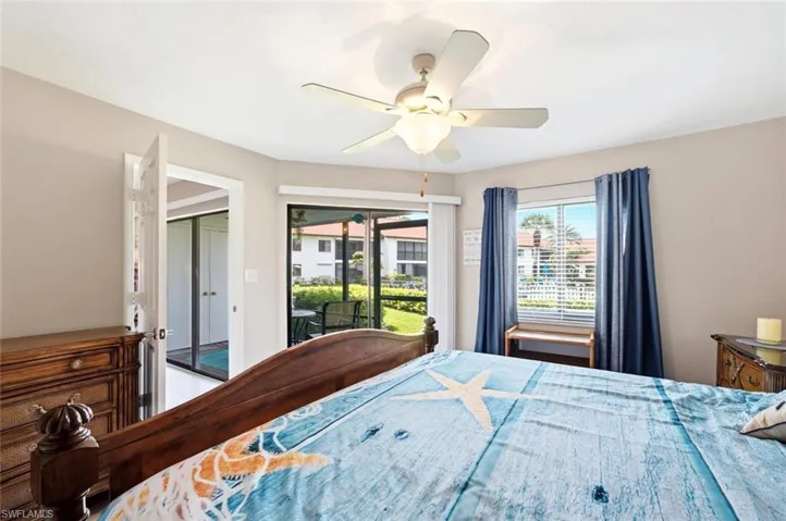 4987 Pepper Cir 107, Naples, Florida 34113